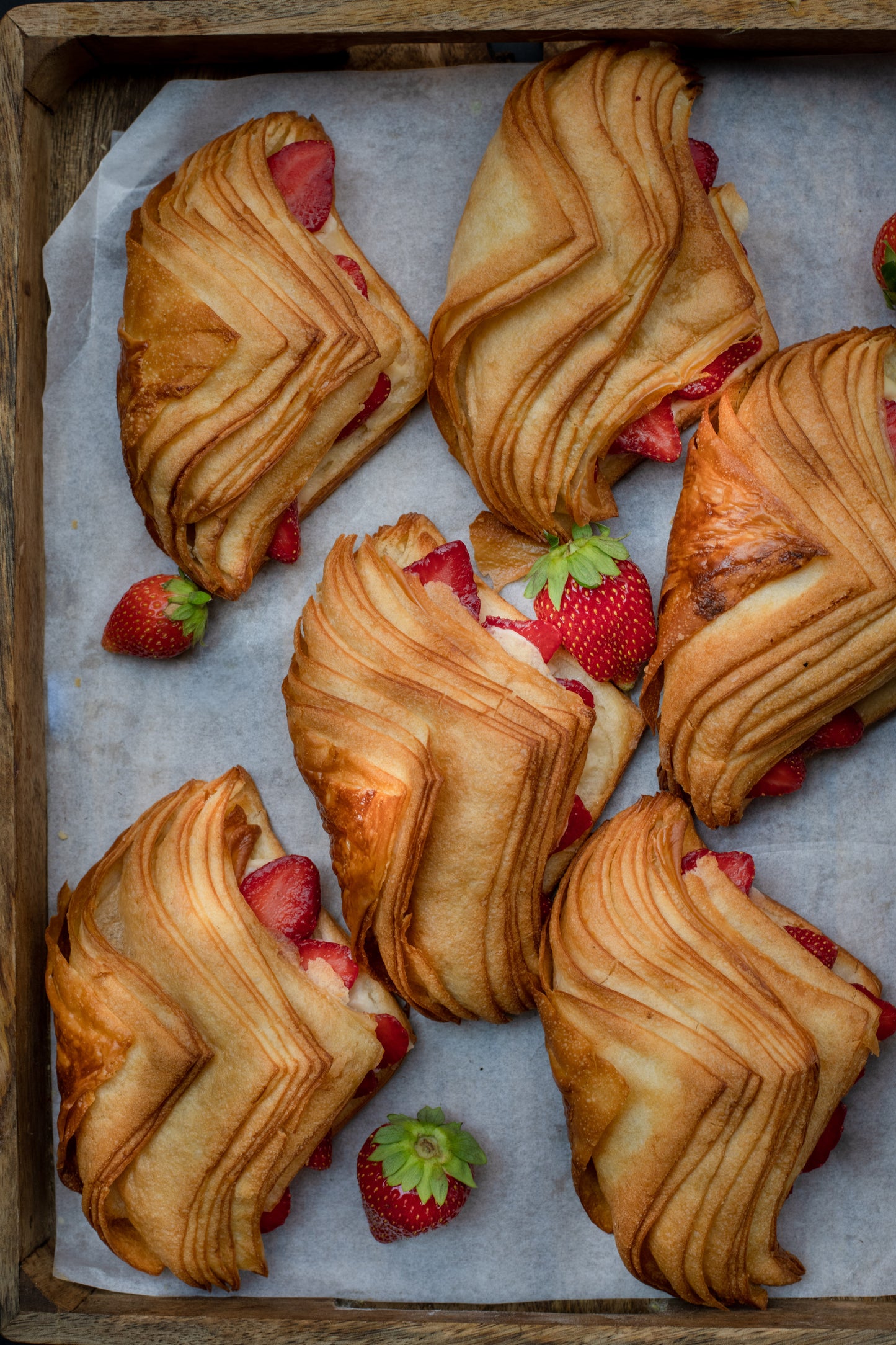 Spelt croissant with strawberries