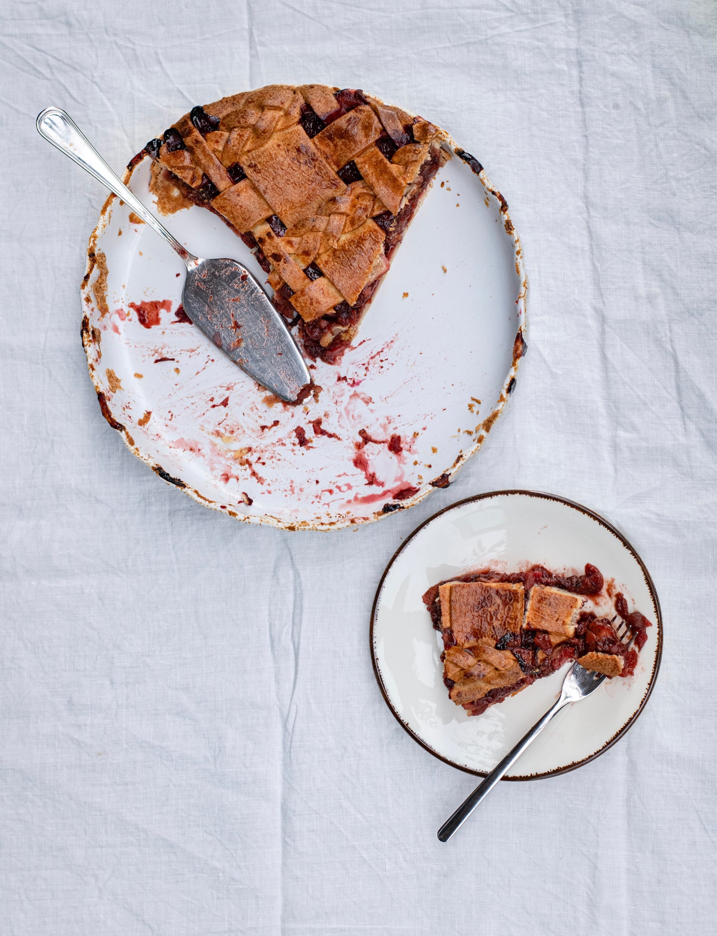 Plum and apple cake